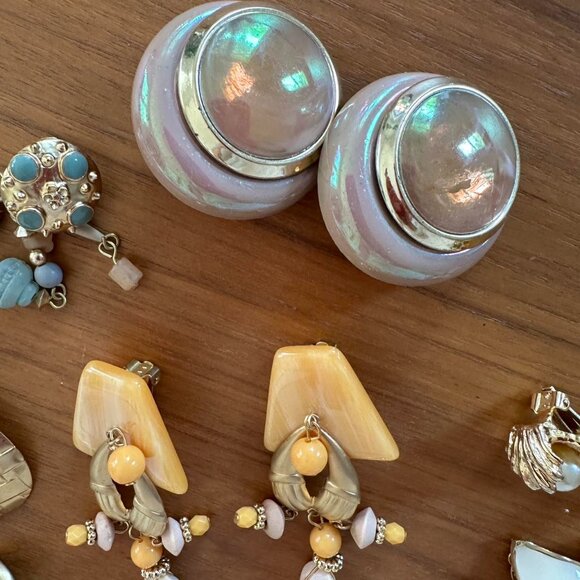 Vintage Clip-On Earrings Lot – Mermaidcore, Fairycore, Ethereal Mix - Picture 5 of 7